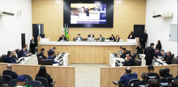 Sessões Legislativas do mês de março aprovam 25 leis e 354 requerimentos