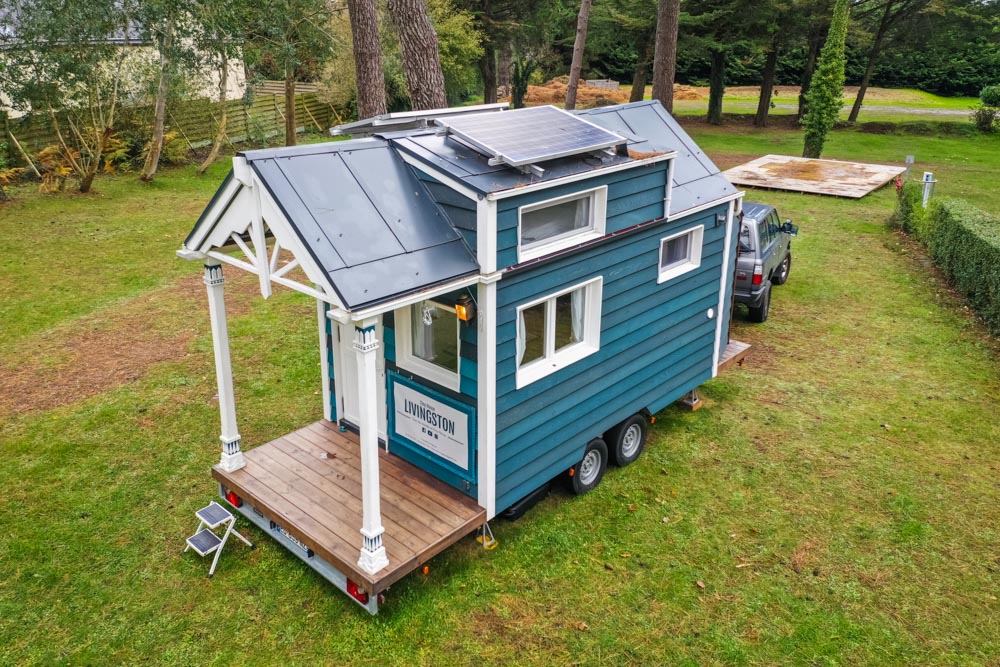 Tiny Houses são mini casas construídas sobre chassis e podem ser rebocadas como trailers