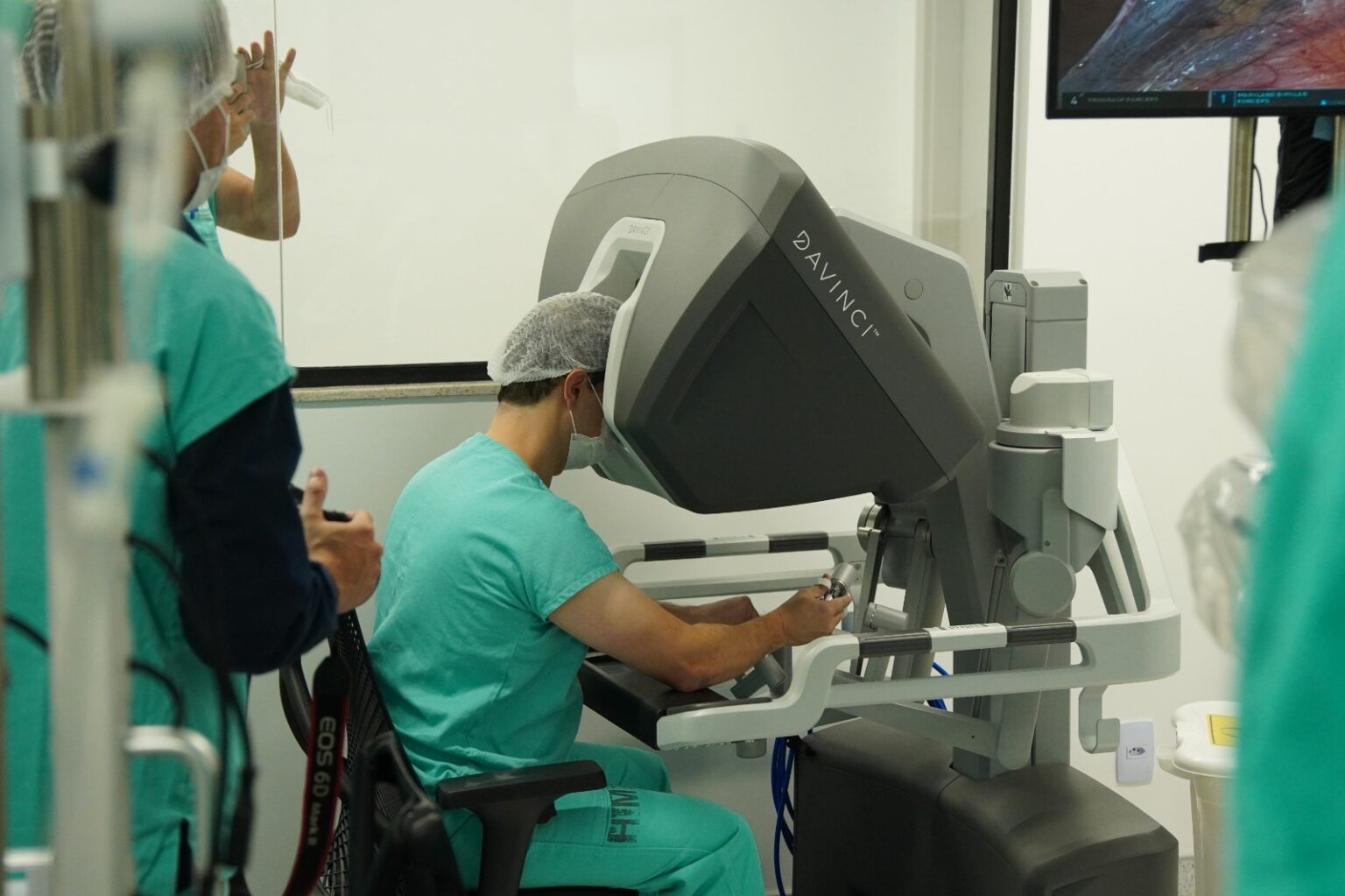 Rio Verde realiza a primeira cirurgia robótica pelo SUS no Centro-Oeste brasileiro