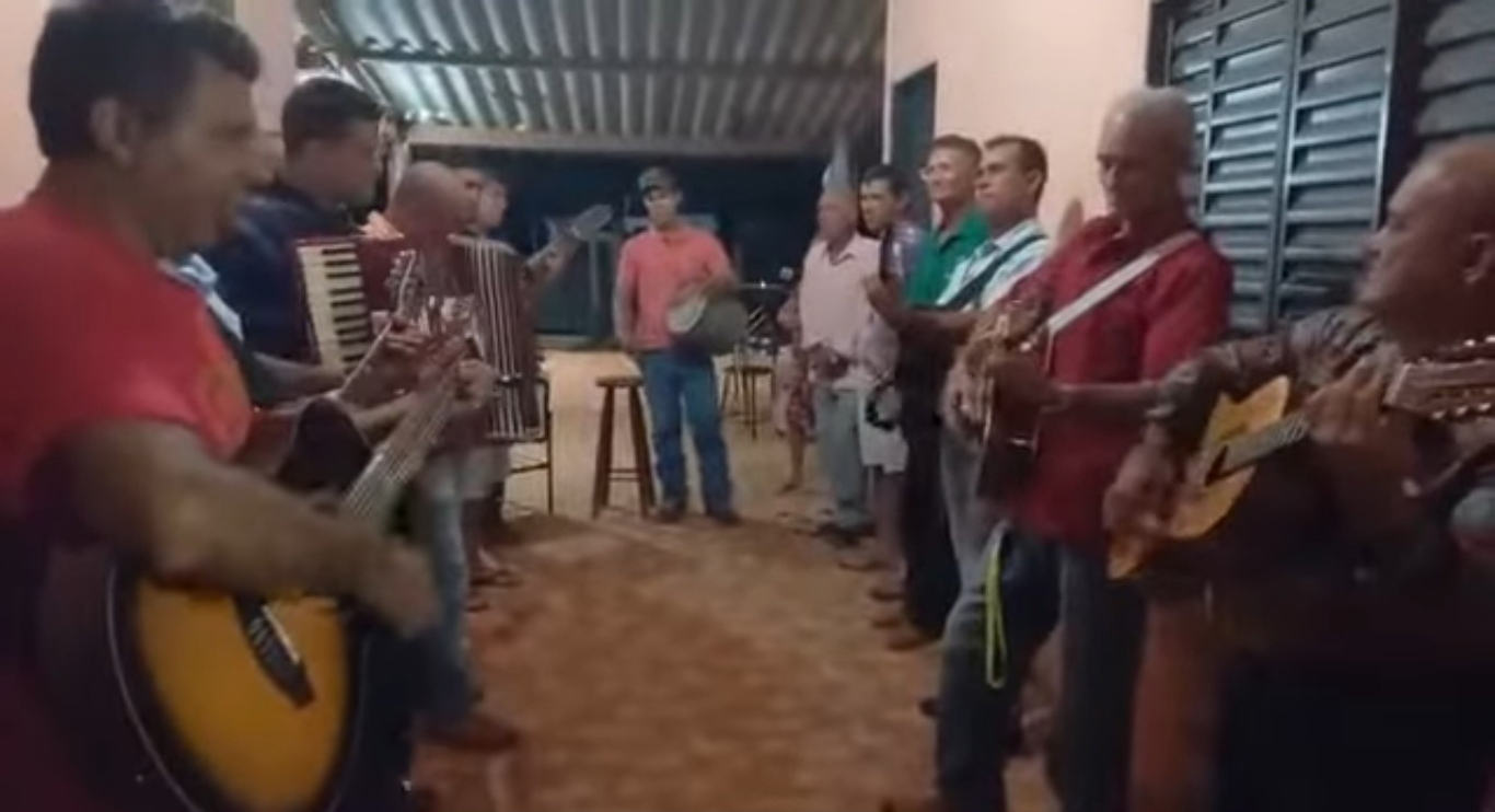 Folia de Santo Reis da Bahiinha GO